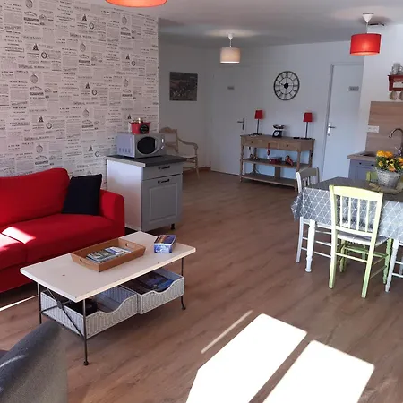 La Grange Aux Oiseaux Apartment